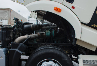 седельный тягач J6P 4x2