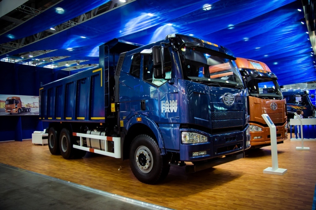 Самосвалы FAW J6 в наличии Самосвалы FAW J6 в наличии