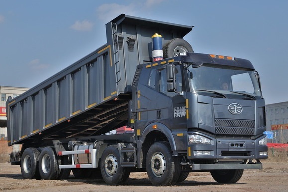 Сотрудничество между FAW и «Группой ГАЗ» Сотрудничество между FAW и «Группой ГАЗ»