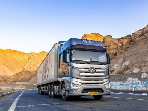 Тест-драйв Jiefang-J7